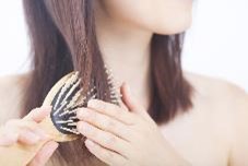ナイトキャップでキューティクルを維持!髪の毛がパサつく原因とは? シルクのキャップを販売 | MUNNY